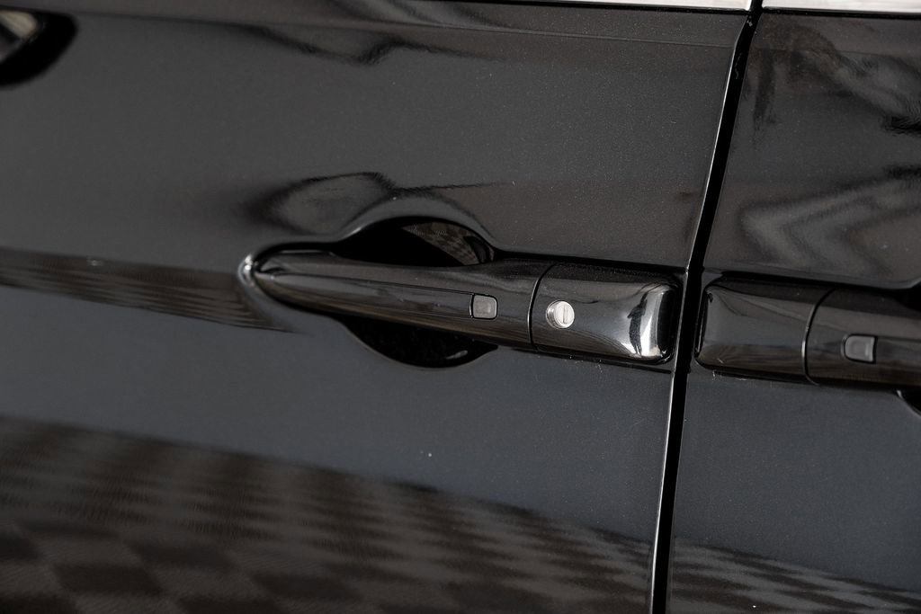 Used 2020 Chrysler Voyager Lxi image 41