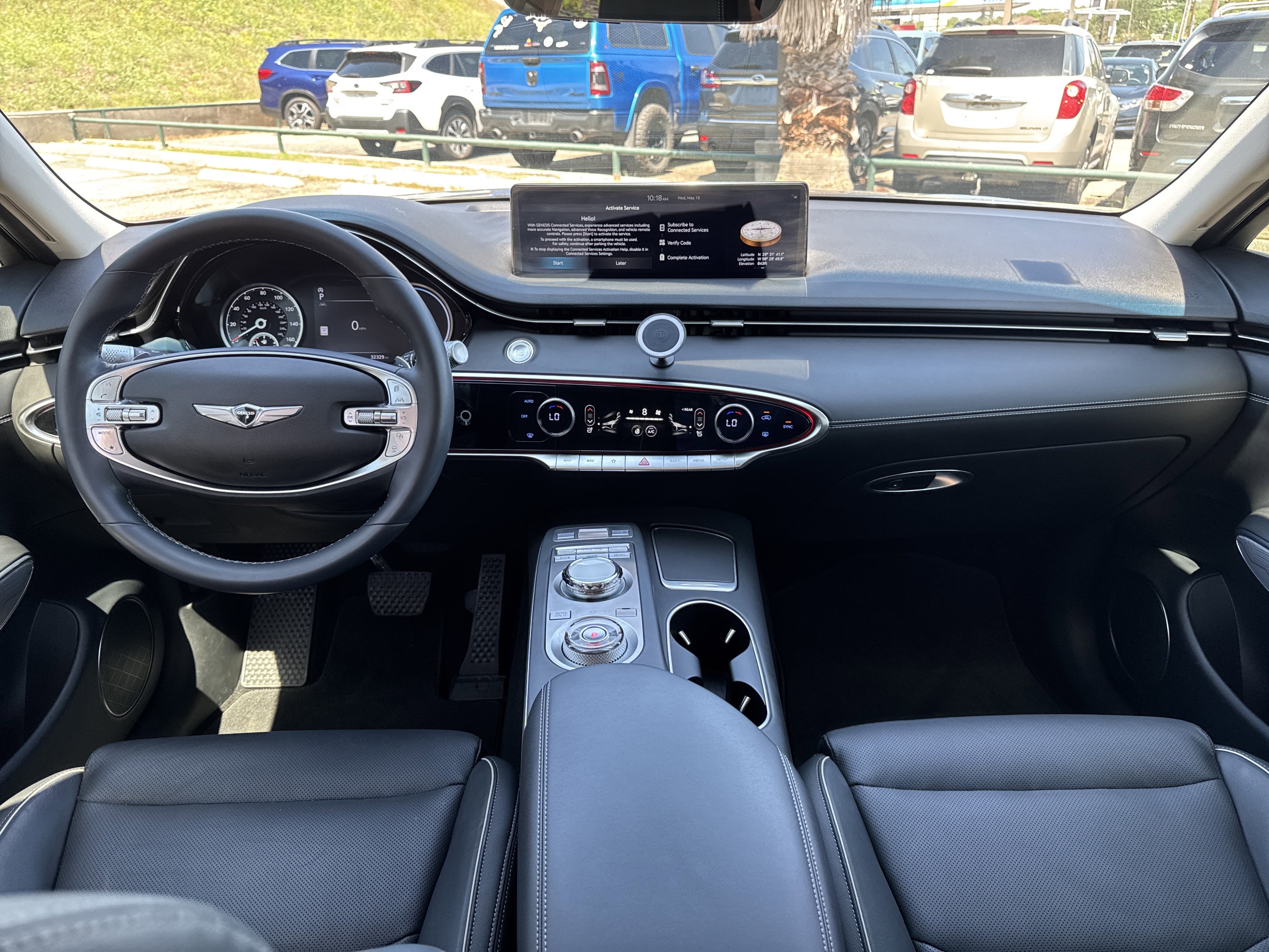 Used 2024 Genesis GV70 2.5T w/ Advanced Package AWD/4WD image 12
