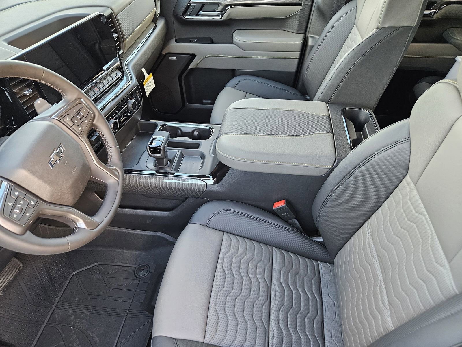New 2026 Chevrolet Silverado 1500 ZR2 image 18