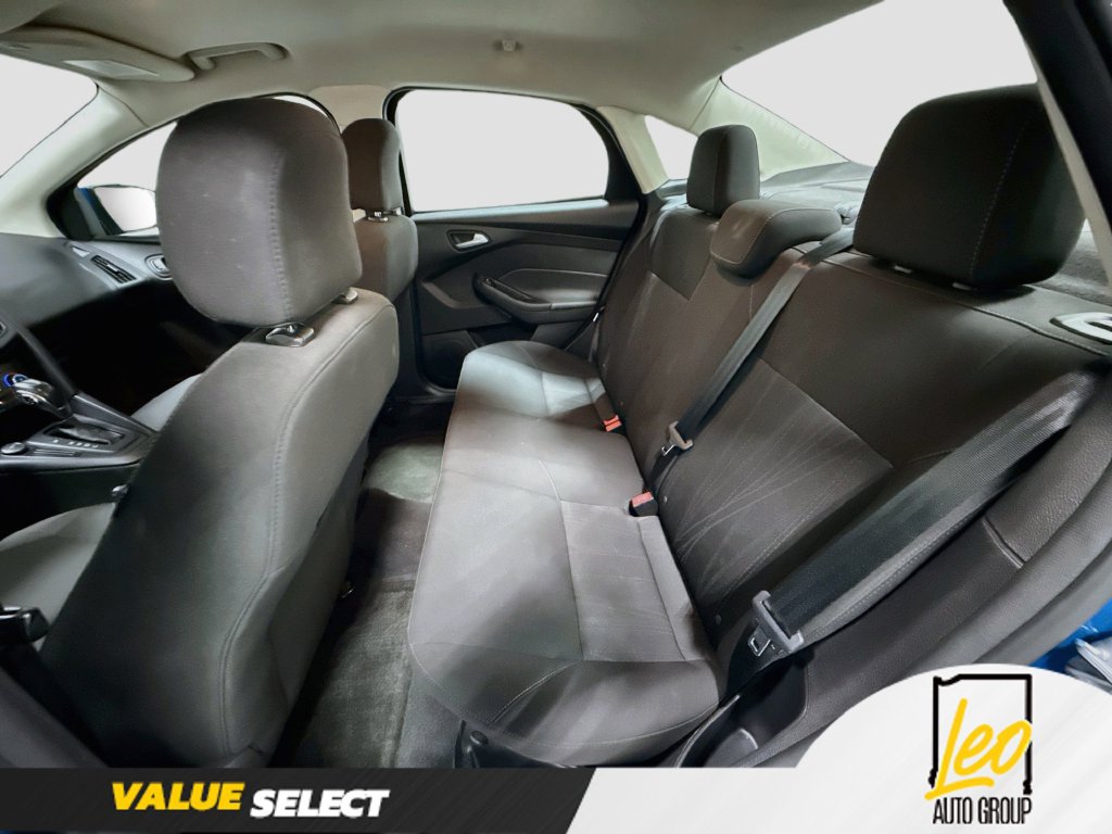 Used 2015 Ford Focus SE FWD image 24