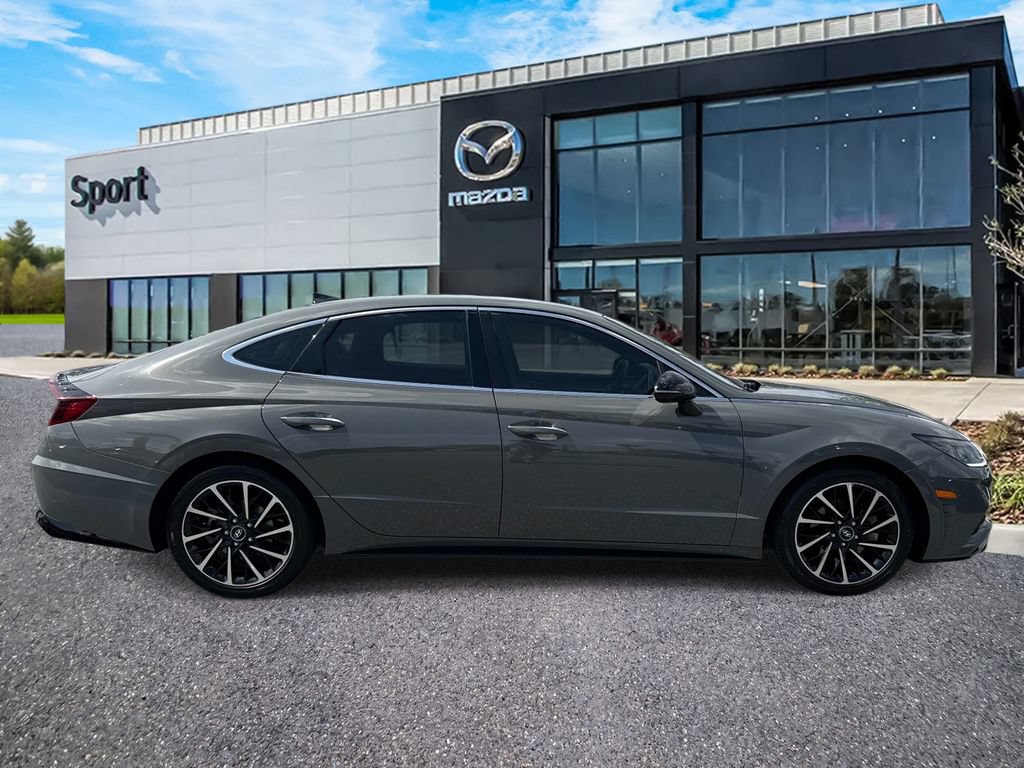 Used 2020 Hyundai Sonata SEL Plus w/ Cargo Package FWD image 2