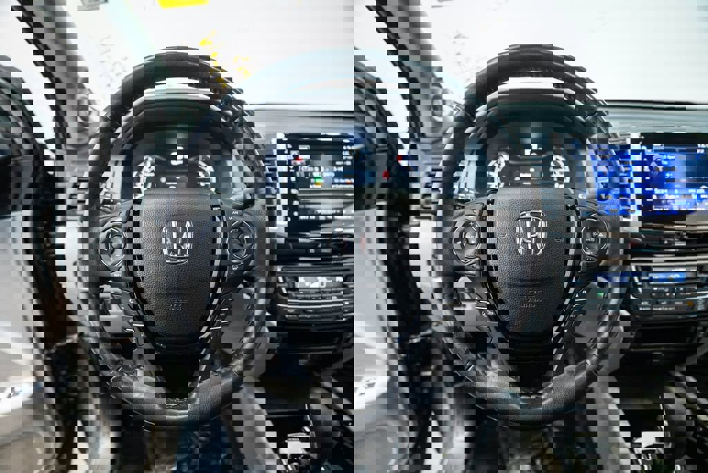 Used 2018 Honda Ridgeline RTL-E image 17