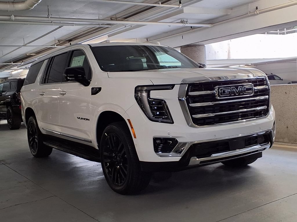 New 2026 GMC Yukon XL Elevation w/ Elevation Premium Package RWD image 3