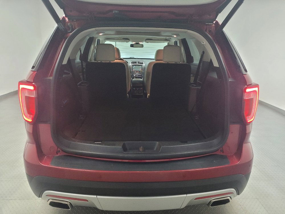 Used 2017 Ford Explorer Platinum AWD/4WD image 29