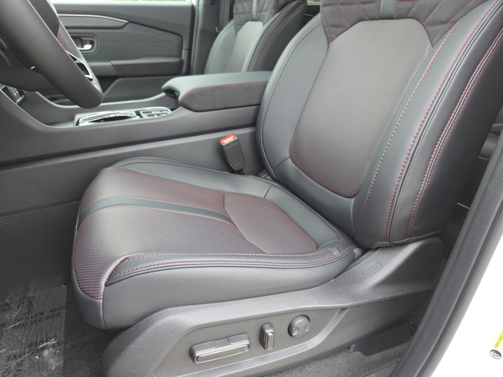 New 2026 Honda Pilot Black Edition image 27