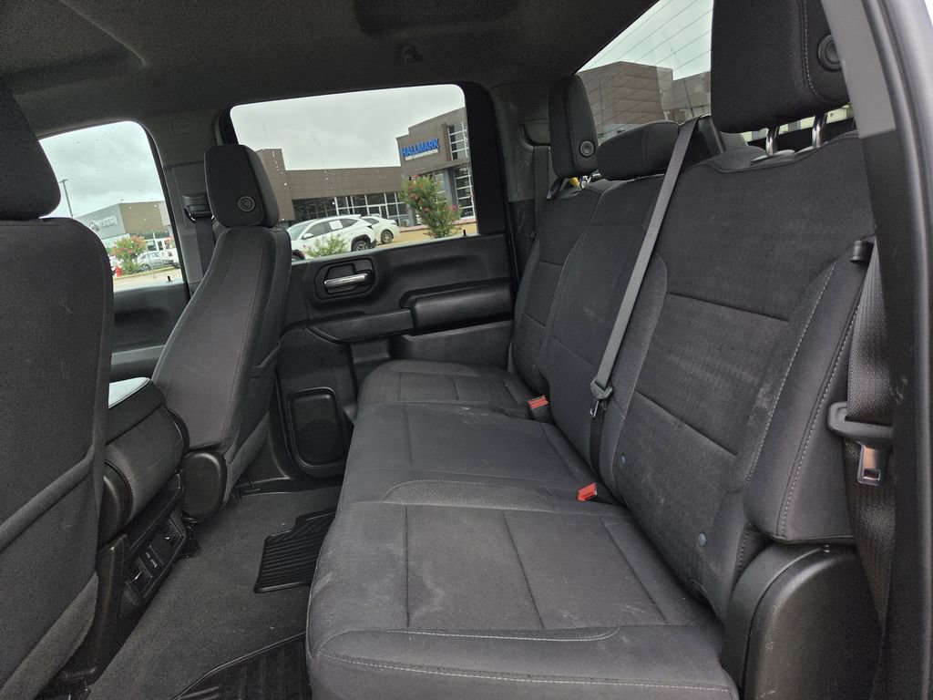 Used 2024 Chevrolet Silverado 2500 Custom w/ Custom Value Package AWD/4WD image 17
