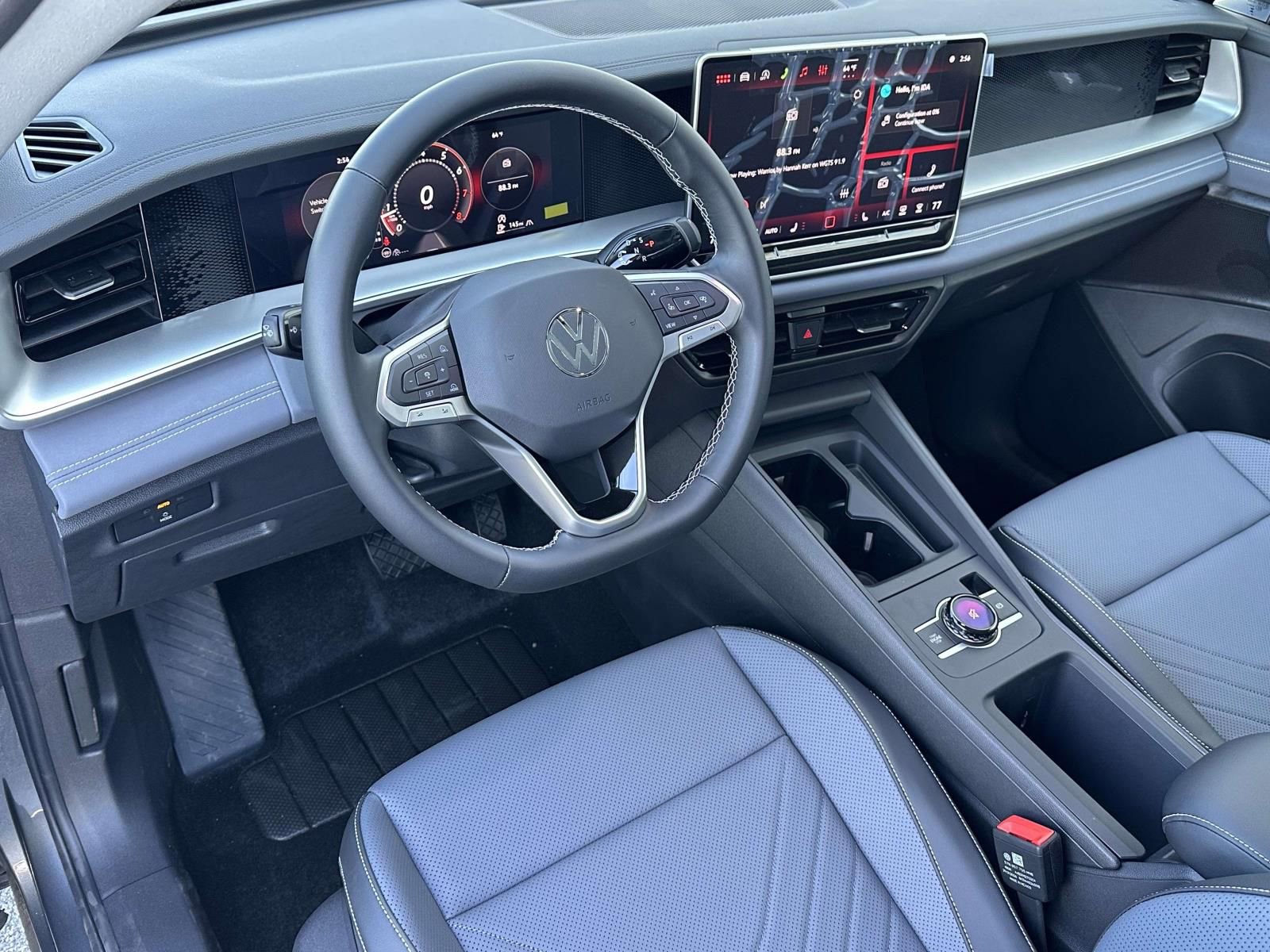 New 2026 Volkswagen Tiguan SE AWD/4WD image 10