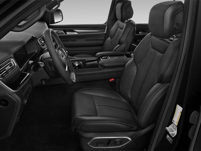 Used 2023 Jeep Wagoneer Series II w/ Convenience Group I image 10