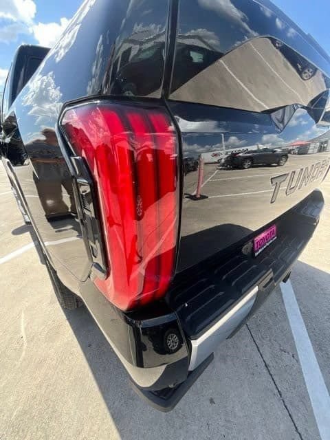 New 2026 Toyota Tundra Limited RWD image 9