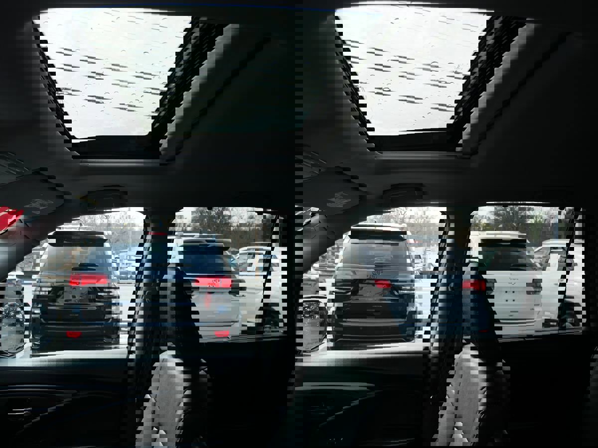 Used 2021 Honda Pilot Special Edition image 11