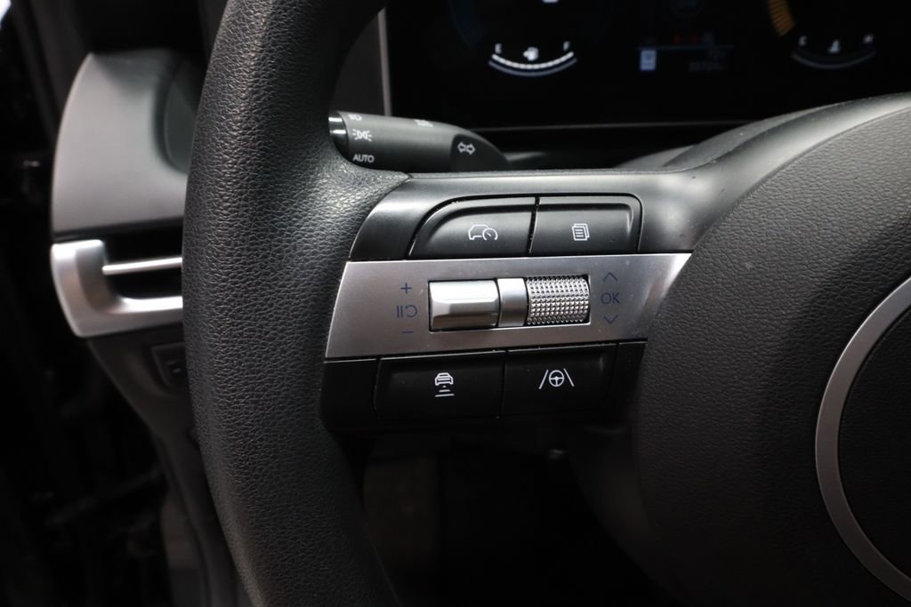 Certified 2025 Hyundai Tucson SEL AWD/4WD image 26