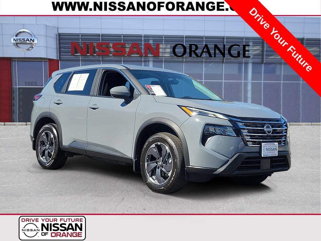 Used 2026 Nissan Rogue SV FWD image 1