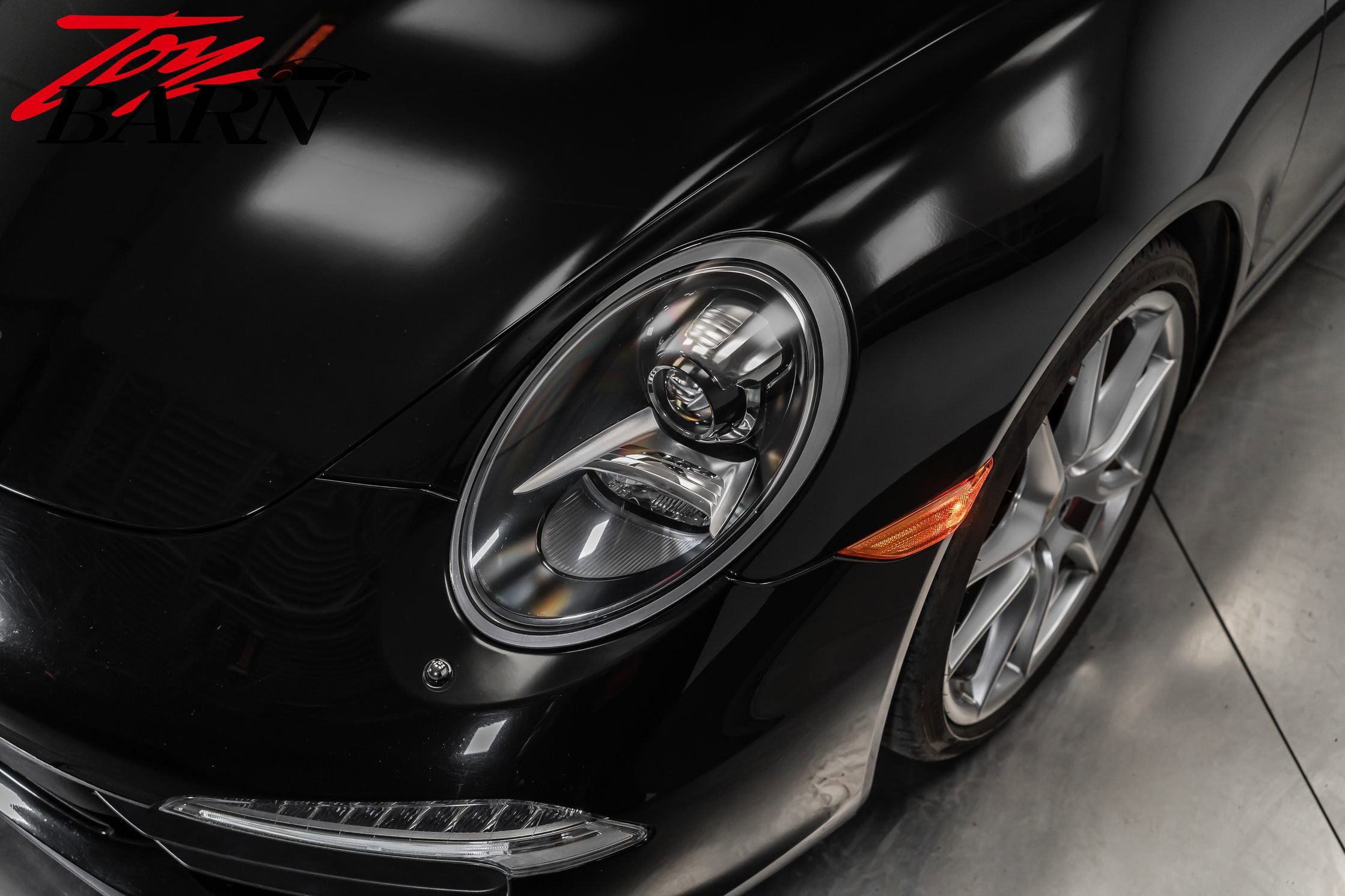 Used 2014 Porsche 911 Carrera S image 19