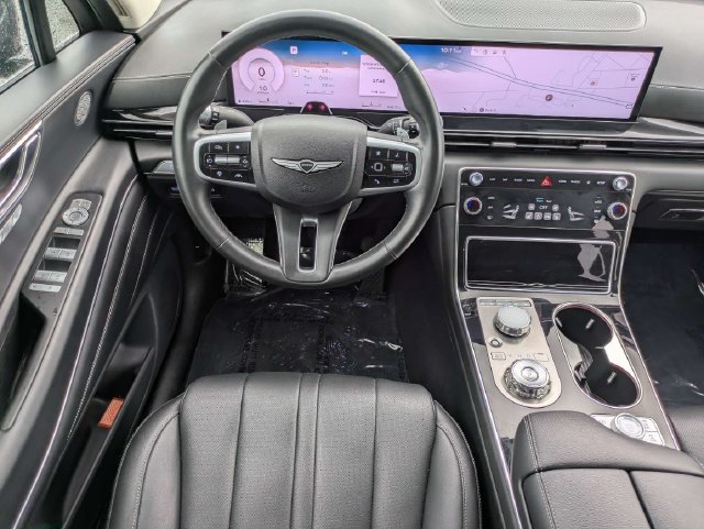 Used 2025 Genesis GV80 2.5T Standard AWD/4WD image 16