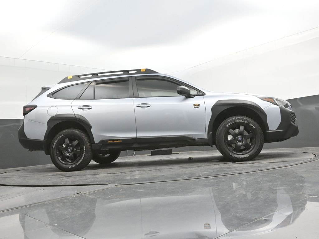 Used 2025 Subaru Outback Wilderness image 36