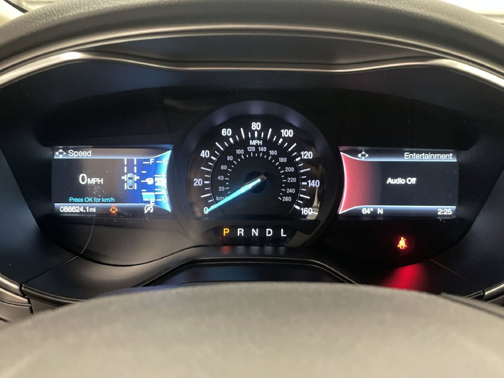 Used 2020 Ford Fusion SEL FWD image 6