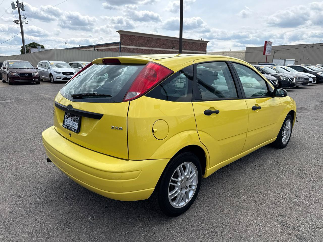 Used 2005 Ford Focus S FWD image 6
