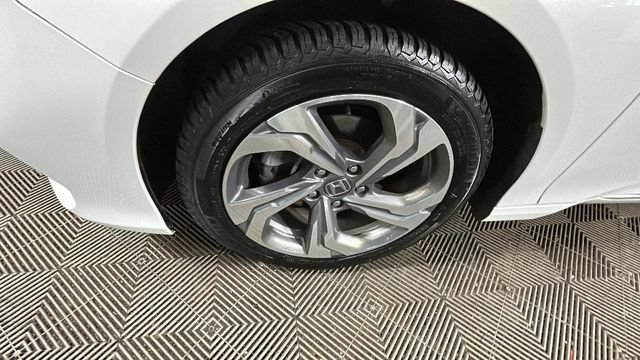 Used 2020 Honda Accord EX image 9
