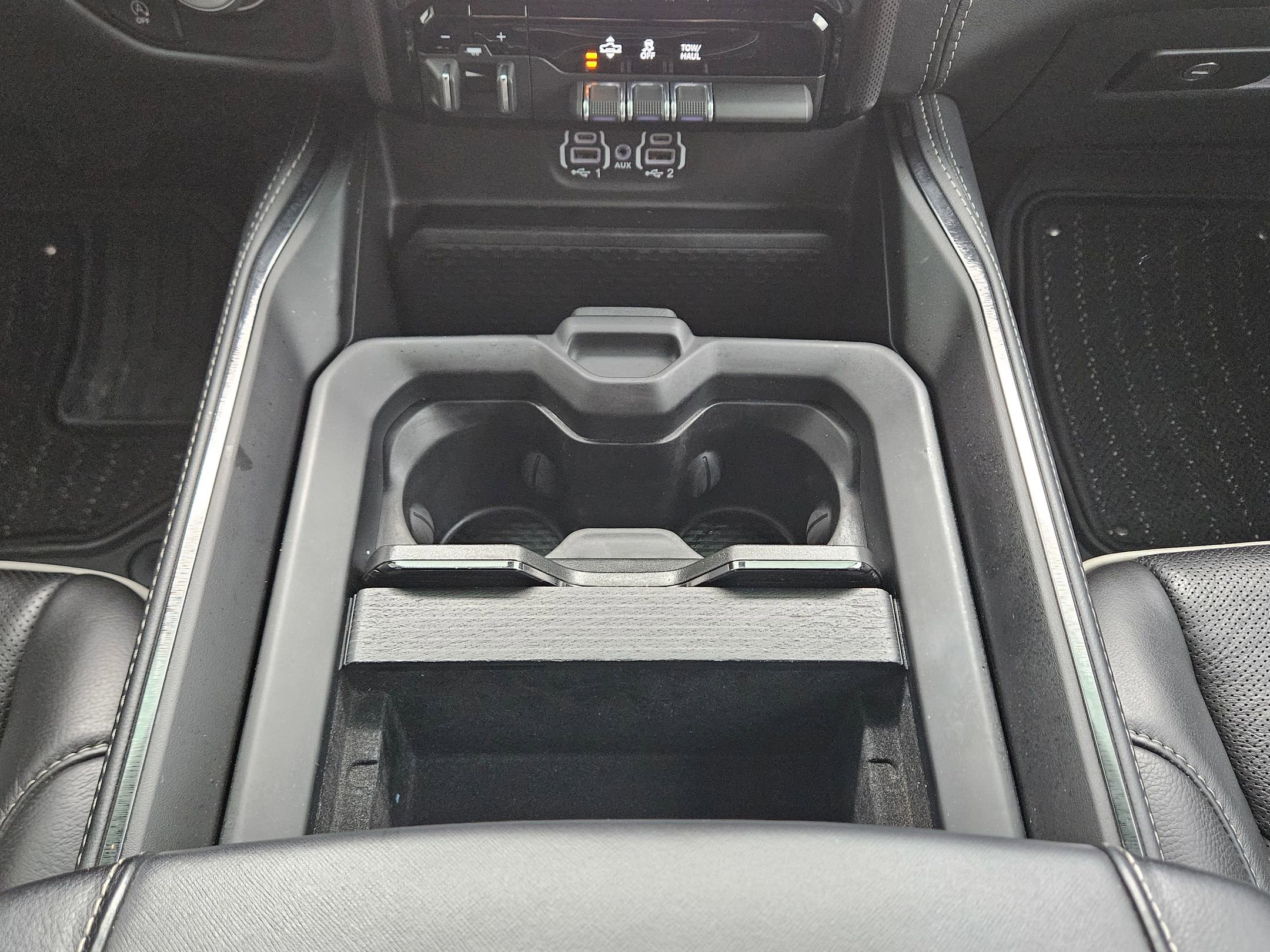 Used 2024 RAM 1500 Limited image 12