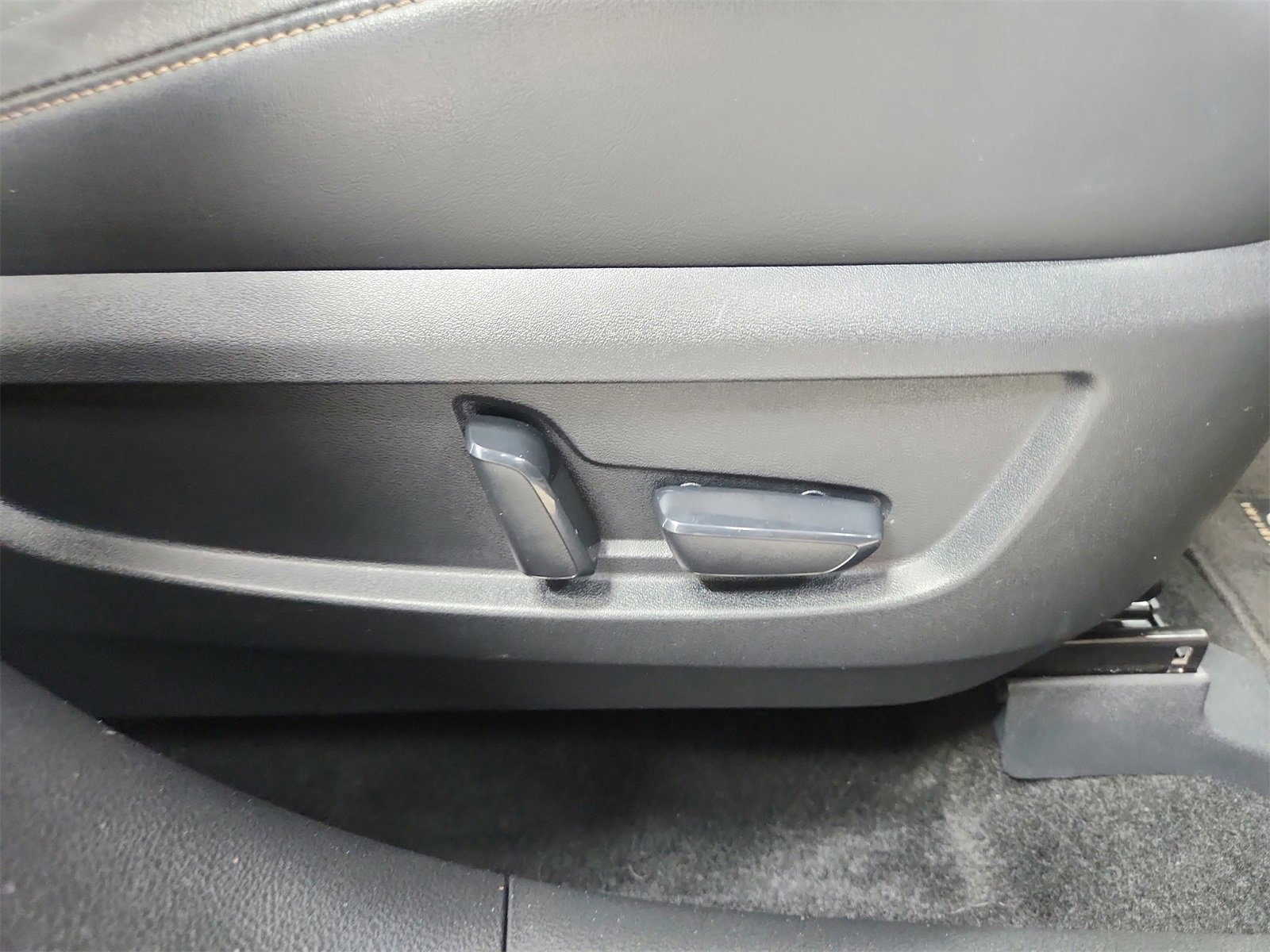 Used 2021 INFINITI QX50 Luxe image 37