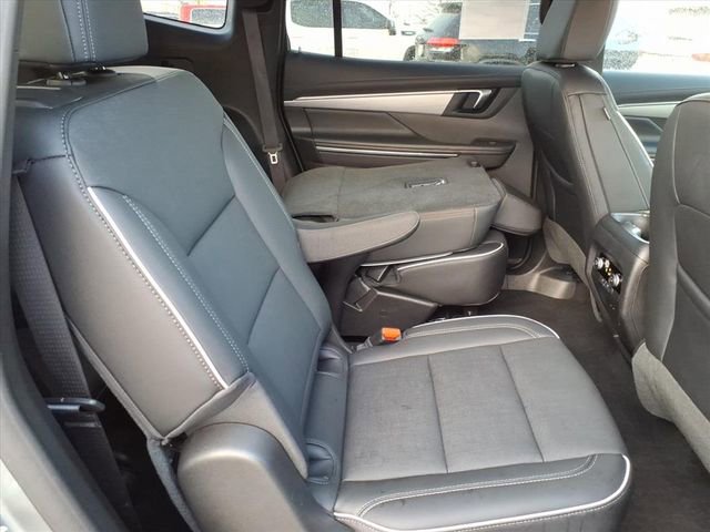 Used 2025 Buick Enclave Preferred image 22