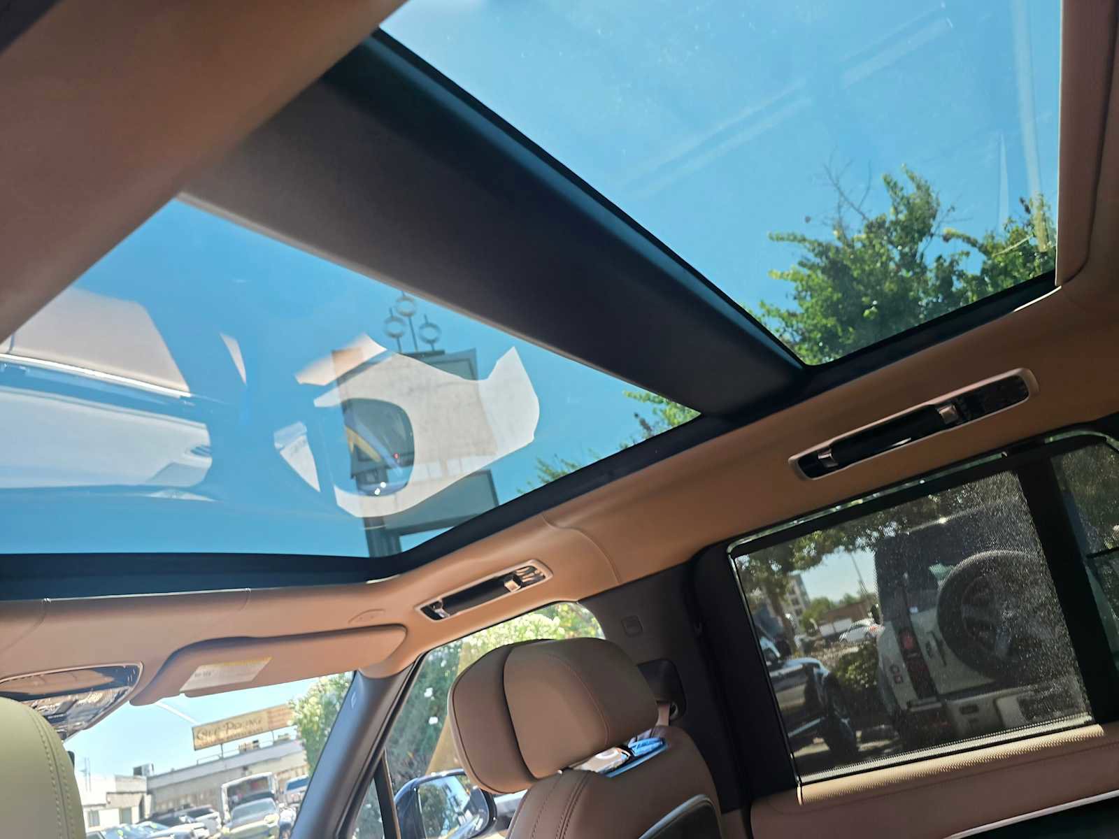 New 2025 Land Rover Range Rover Autobiography image 21