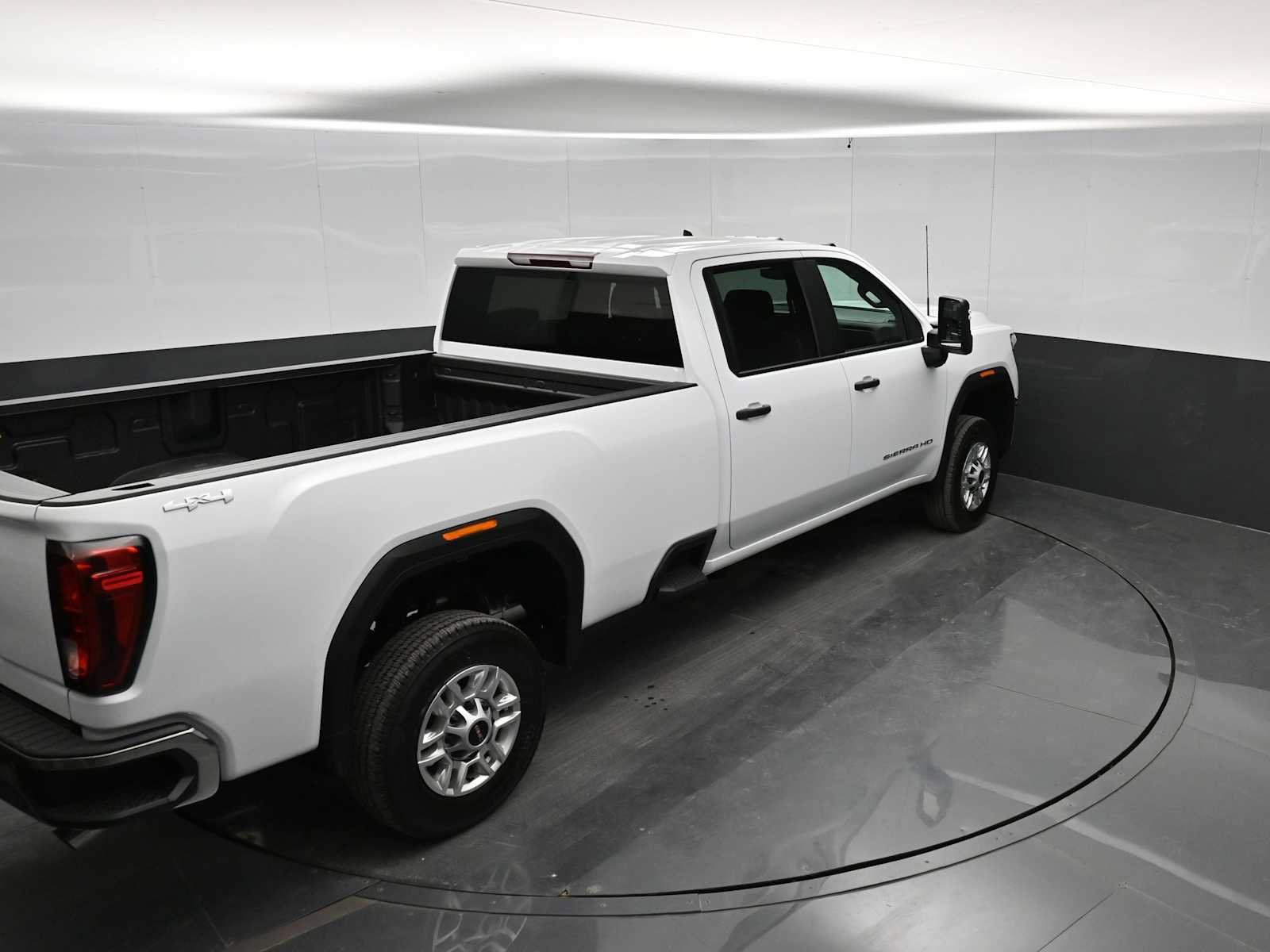 Used 2026 GMC Sierra 2500 Pro w/ Convenience Package AWD/4WD image 29