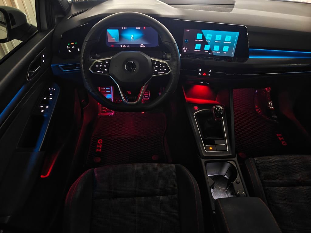 Used 2022 Volkswagen GTI SE image 35