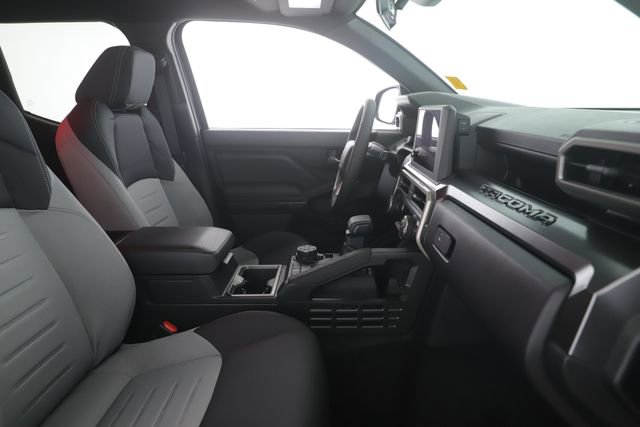 Used 2026 Toyota Tacoma TRD Off-Road AWD/4WD image 27