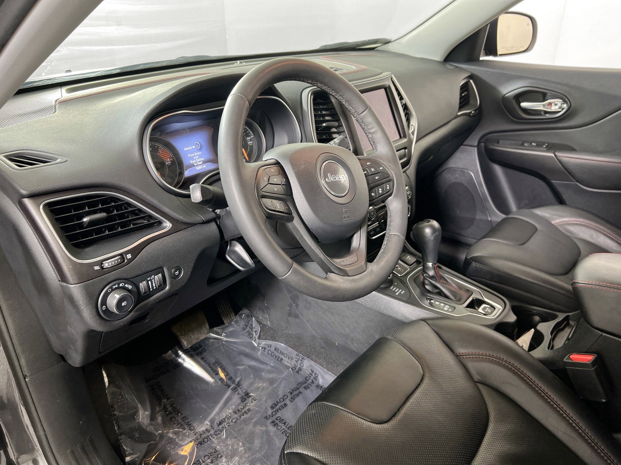 Used 2022 Jeep Cherokee Trailhawk w/ Sound & Nav Group image 9