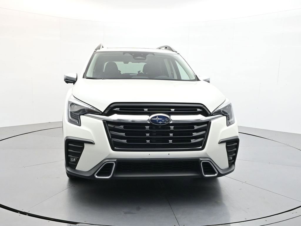 Used 2023 Subaru Ascent Touring AWD/4WD image 2