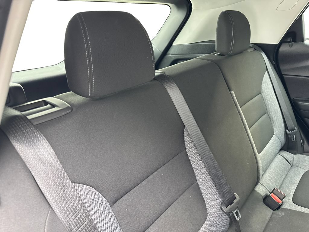 Used 2023 Chevrolet TrailBlazer LS FWD image 39