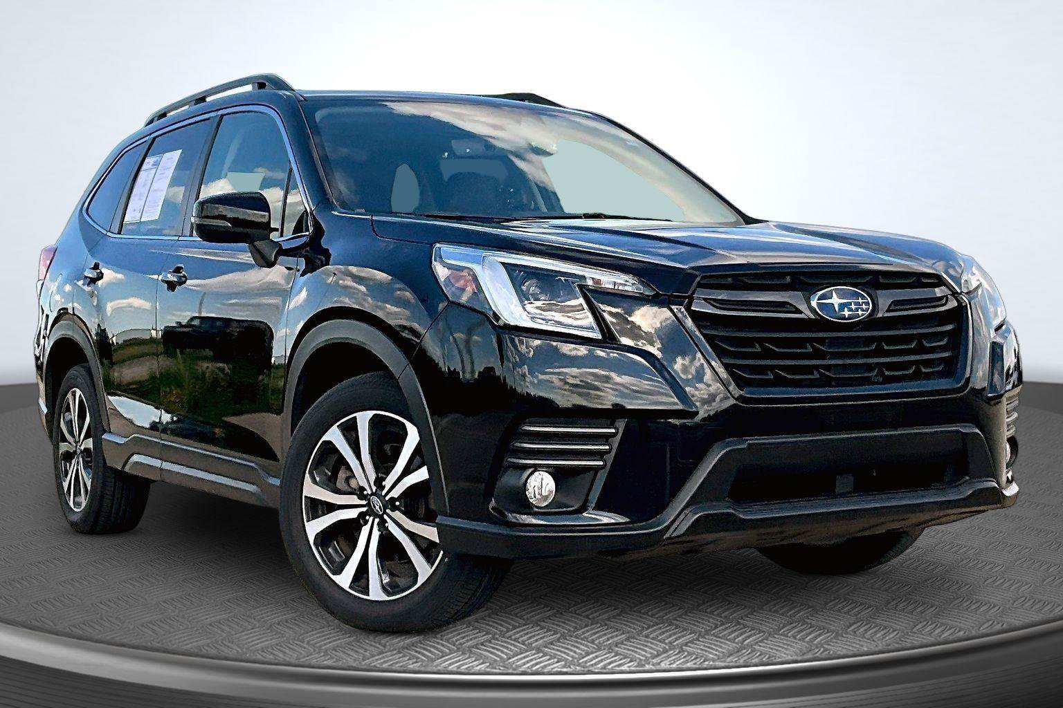 Used 2023 Subaru Forester Limited AWD/4WD image 13