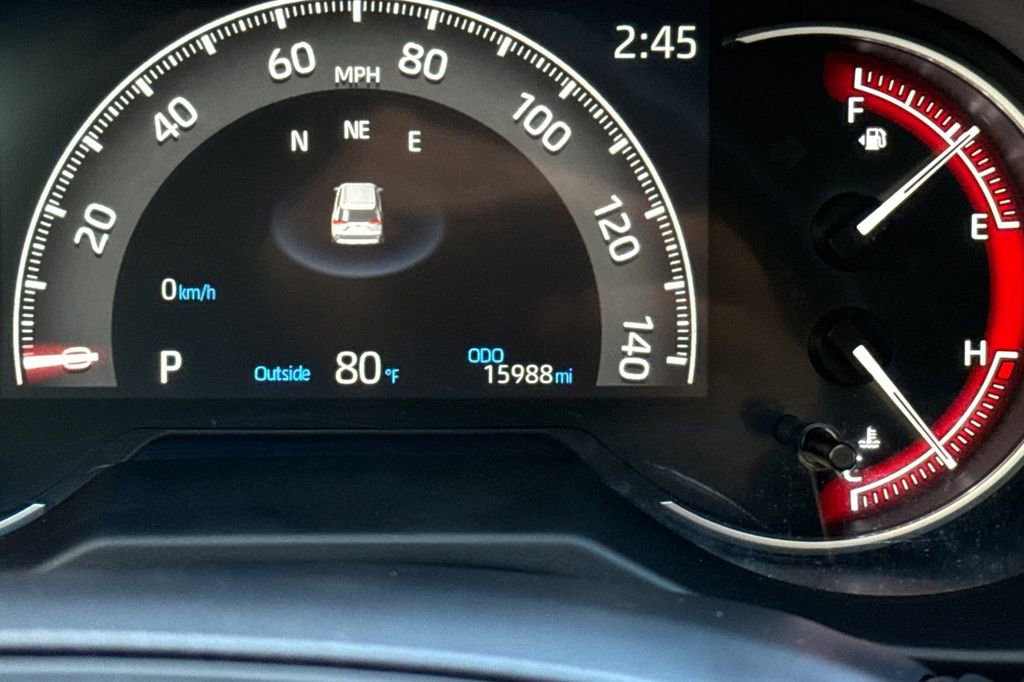 Used 2025 Toyota RAV4 LE image 37