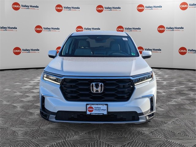 New 2025 Honda Pilot EX-L image 2