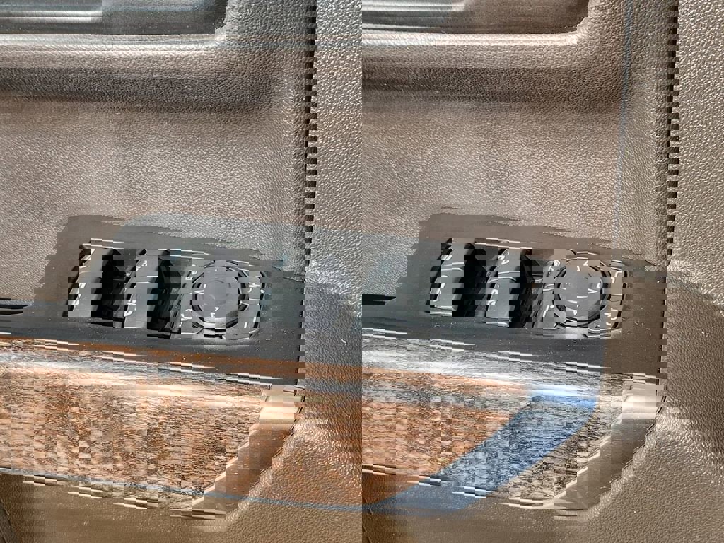 Used 2020 GMC Sierra 1500 Denali w/ Denali Ultimate Package image 22