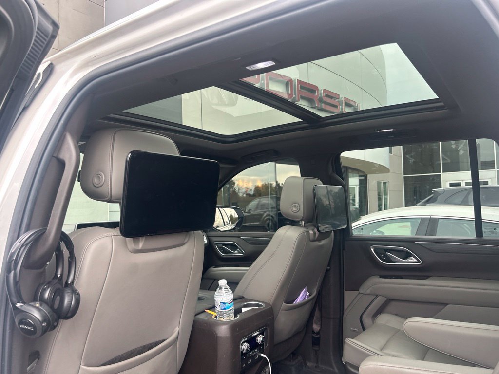 Used 2021 GMC Yukon SLT w/ SLT Luxury Plus Package AWD/4WD image 10