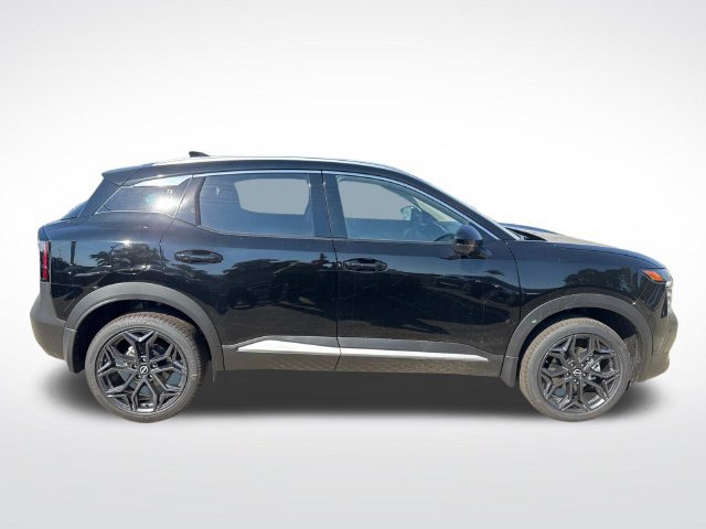 New 2027 Nissan Kicks SR FWD image 10