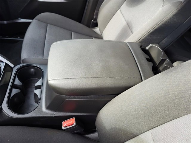 Used 2025 Chevrolet Colorado W/T image 13