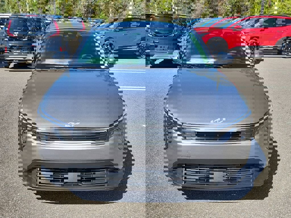 New 2026 Kia K4 LXS image 2