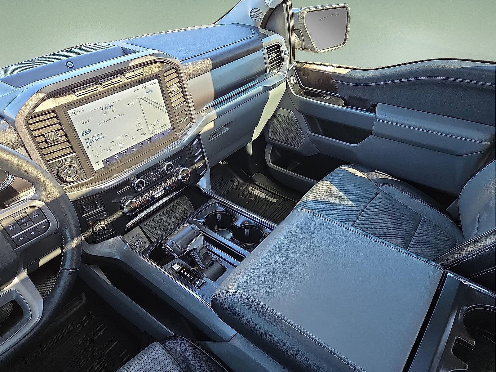 Used 2023 Ford F150 Lariat w/ Equipment Group 502A High image 12