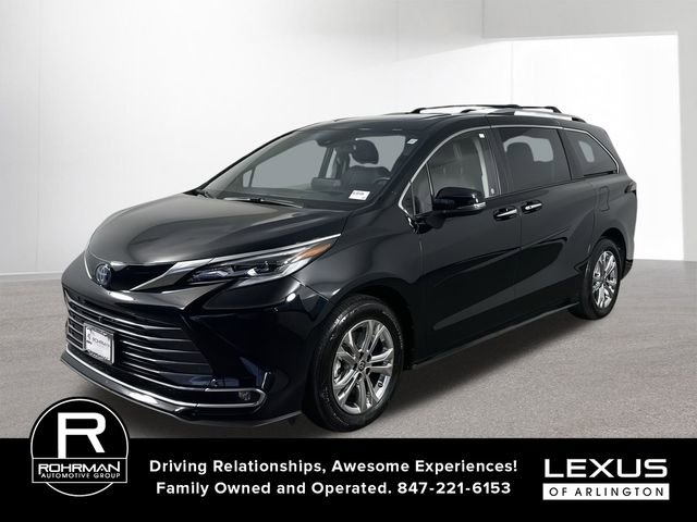 Used 2022 Toyota Sienna Platinum image 1