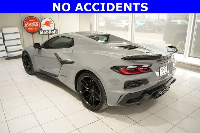 Used 2025 Chevrolet Corvette Z06 image 4