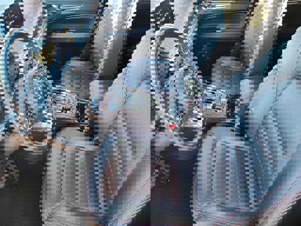 Used 2024 MAZDA CX-5 Carbon Edition image 9