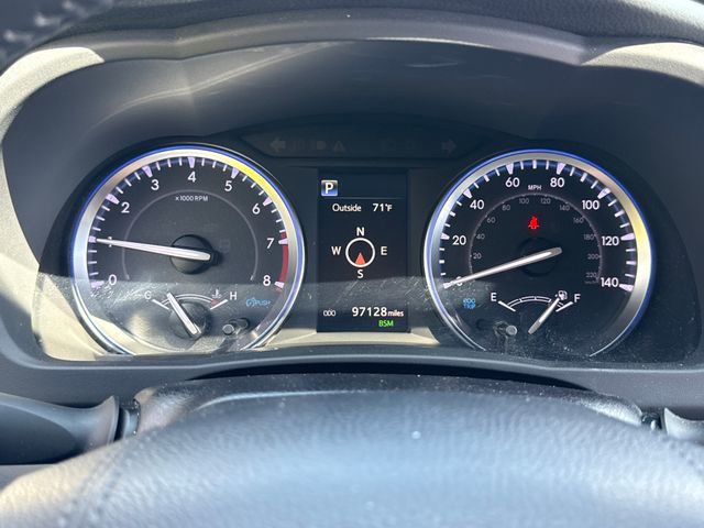 Used 2019 Toyota Highlander XLE AWD/4WD image 27