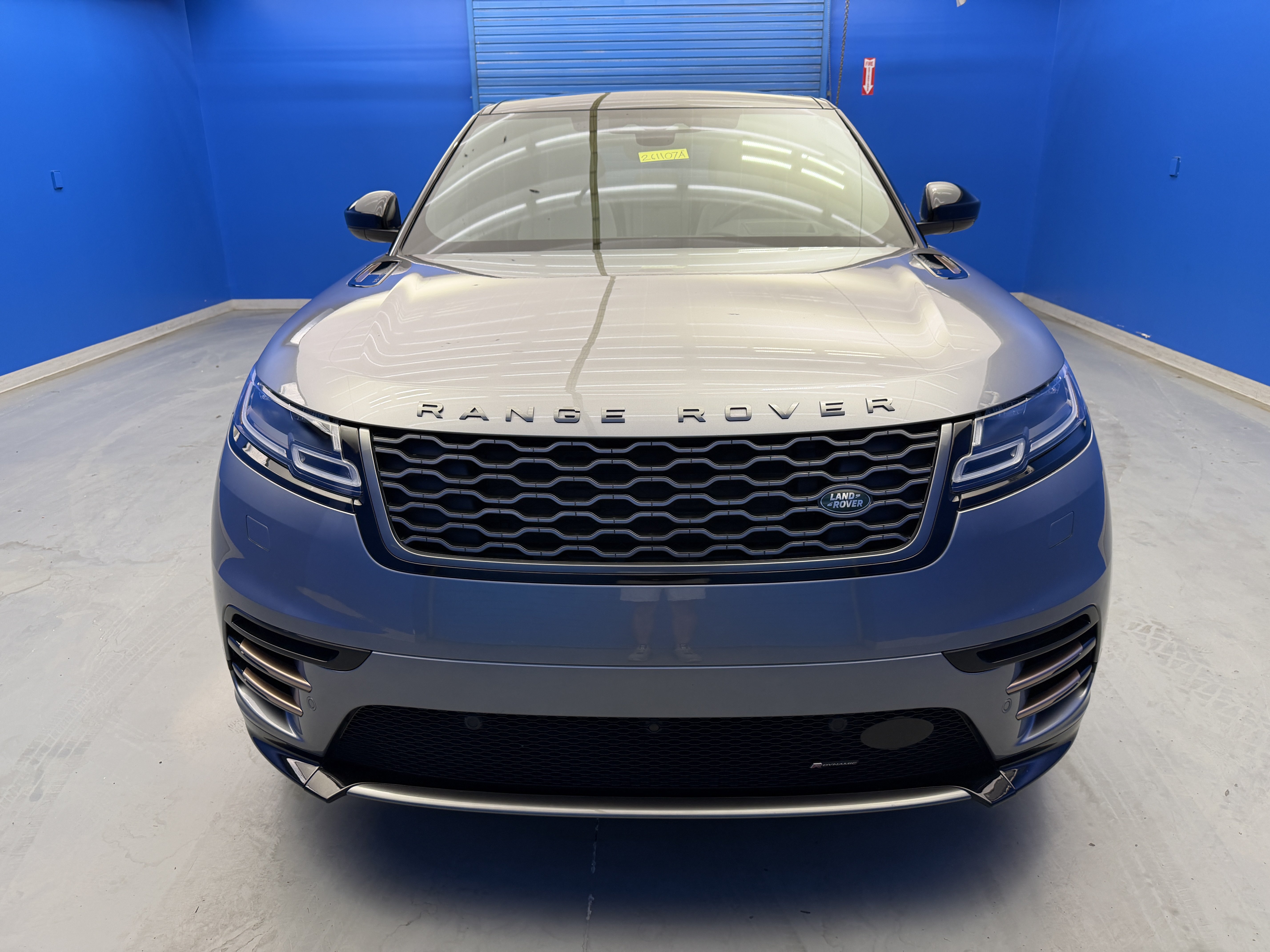 Used 2023 Land Rover Range Rover Velar R-Dynamic S AWD/4WD image 3