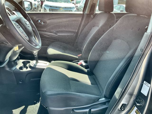 Used 2018 Nissan Versa SV FWD image 15