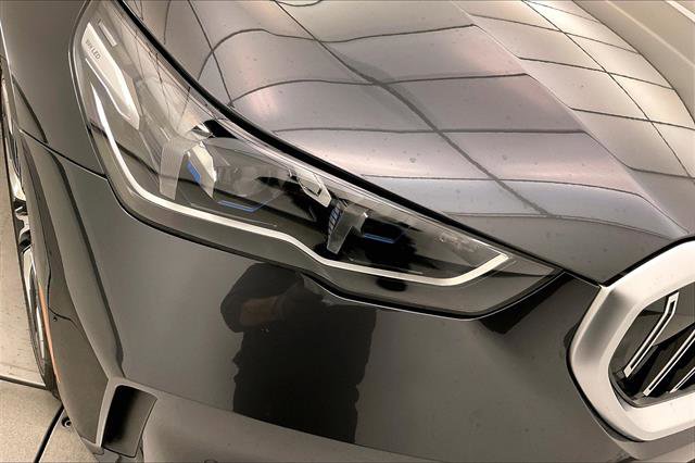 New 2025 BMW i5 xDrive40 w/ Premium Package image 27