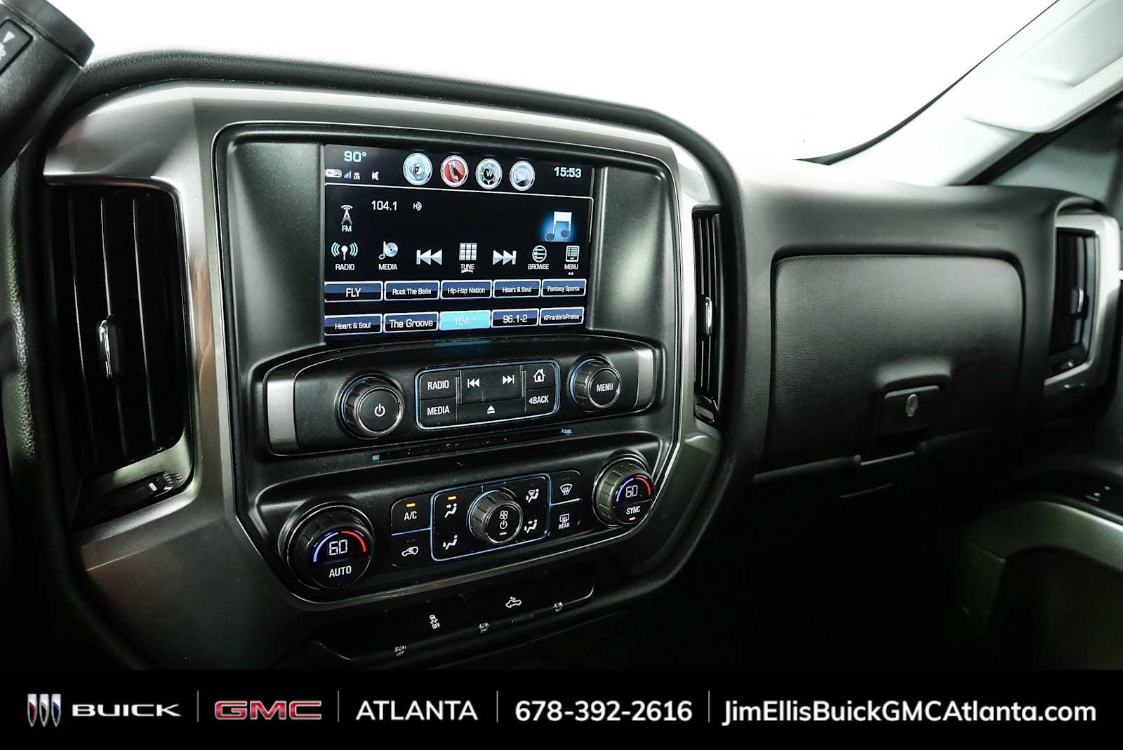 Used 2018 Chevrolet Silverado 1500 LT w/ All Star Edition RWD image 12