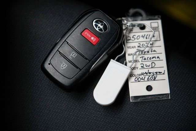 Used 2024 Toyota Tacoma SR image 25